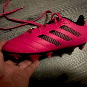 Adidas Unisex-Child Goletto VIII Firm Ground Soccer Shoe. Size 11